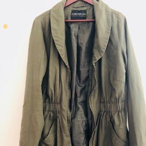 Forever 21+ green jacket 🧥